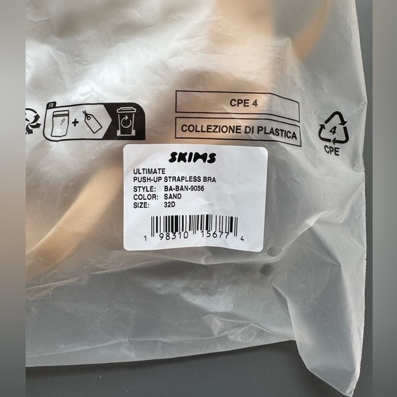 ✨SKIMS Ultimate Strapless Push Up Bra SAND 32D - Picture 10 of 10